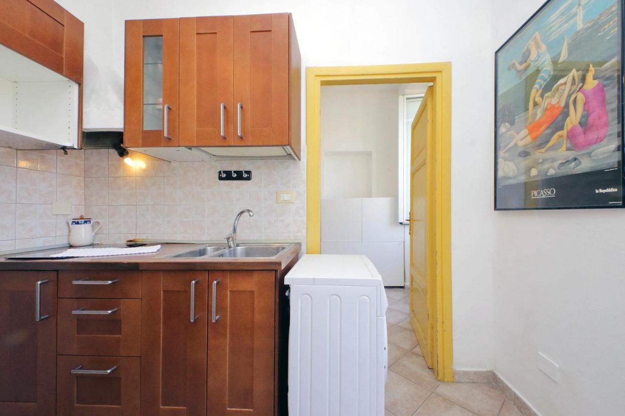 Piccola Piazza Della Liberta Apartment Rome Bagian luar foto