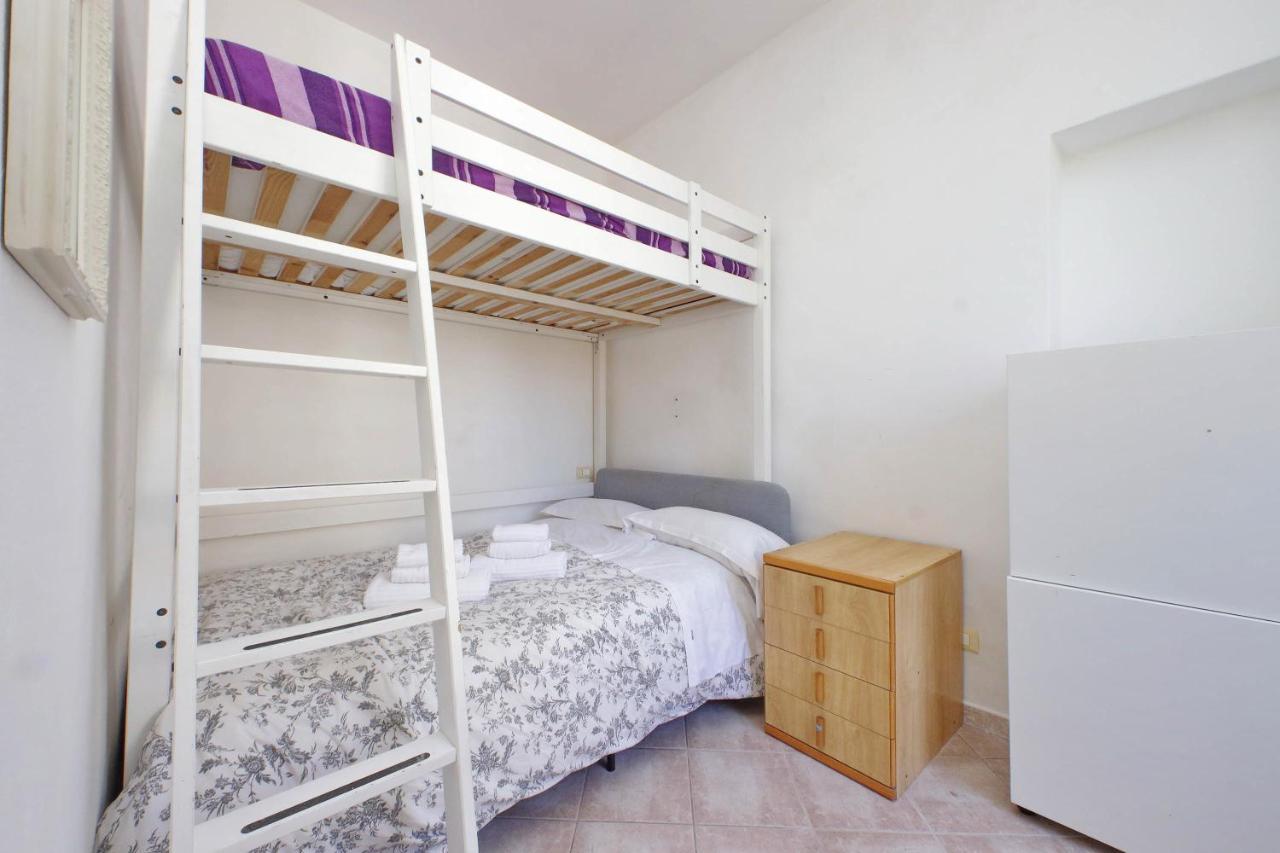 Piccola Piazza Della Liberta Apartment Rome Bagian luar foto