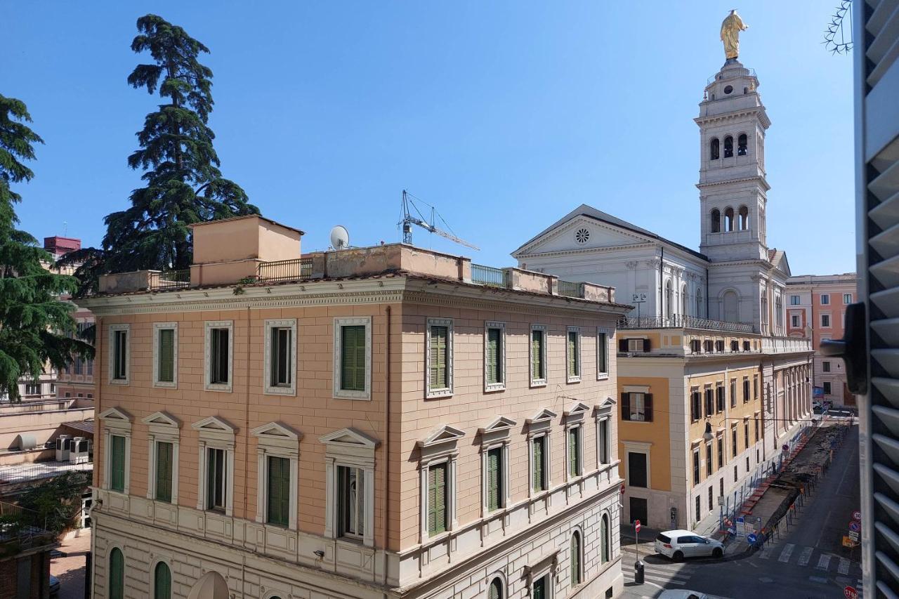 Piccola Piazza Della Liberta Apartment Rome Bagian luar foto