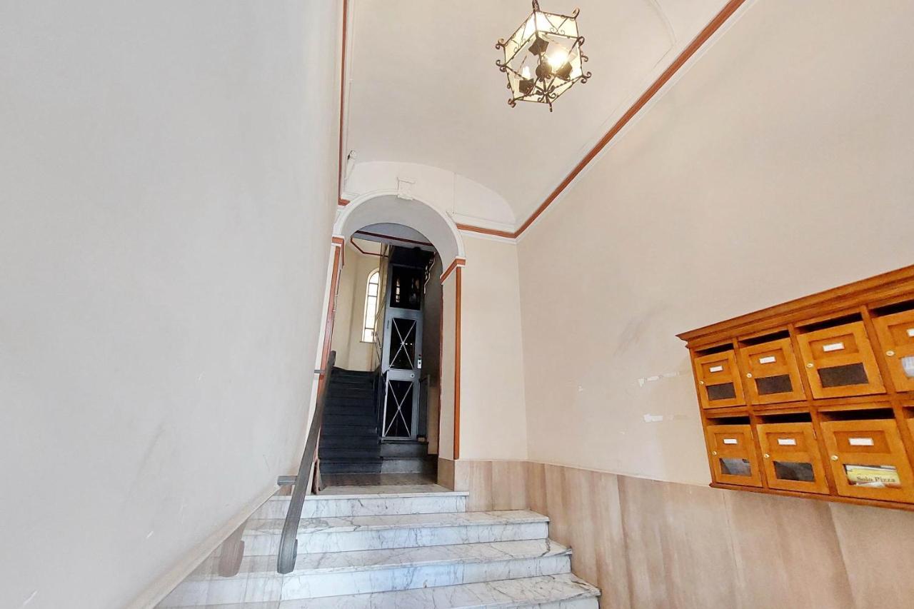 Piccola Piazza Della Liberta Apartment Rome Bagian luar foto